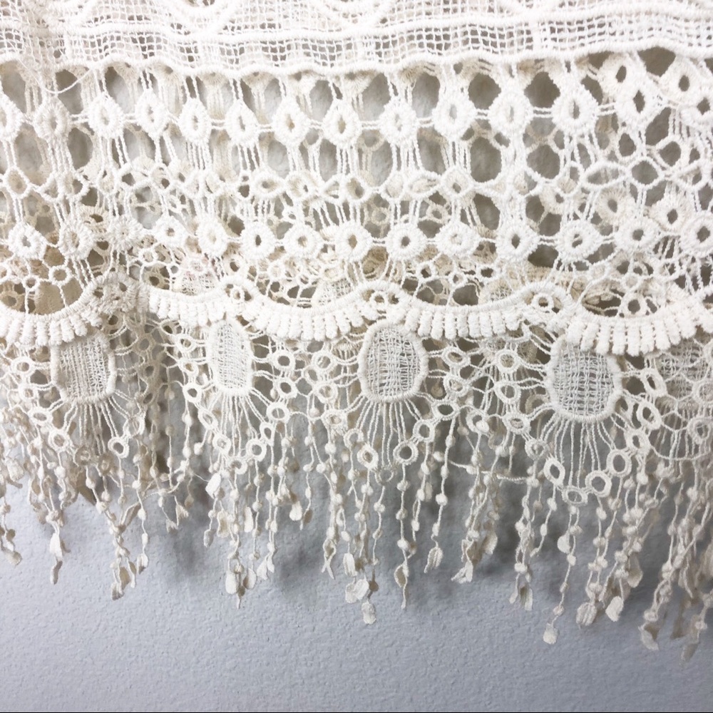 Anthropologie | Dulcie Lace Tank Top - Picture 3 of 8